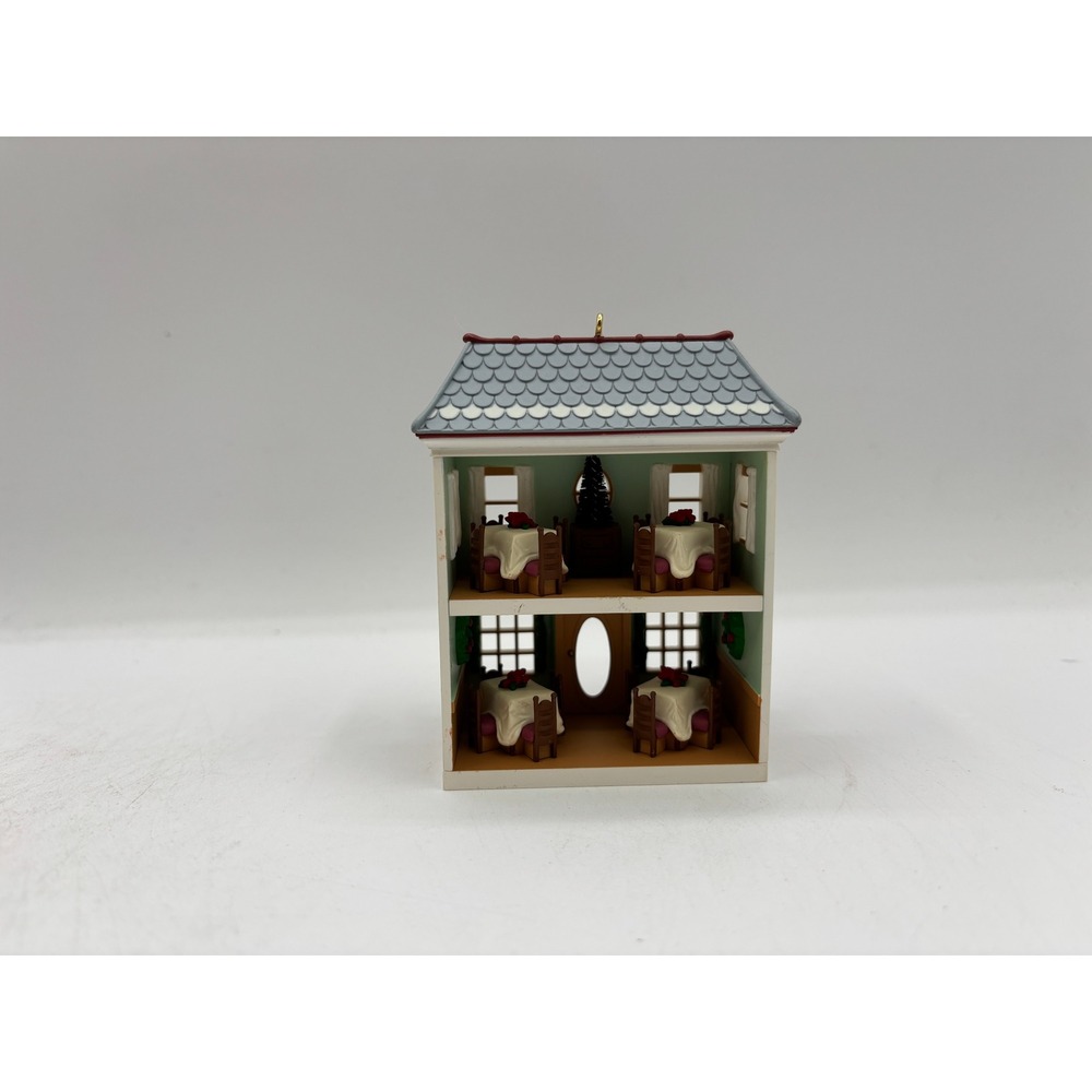 Hallmark Keepsake Ornament 1997 Vintage Café 14th in Nostalgic Houses & Shops - Picture 5 of 12